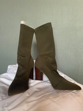 Newbella Minimalist Shiny Heel Olive Green Fabric Booties